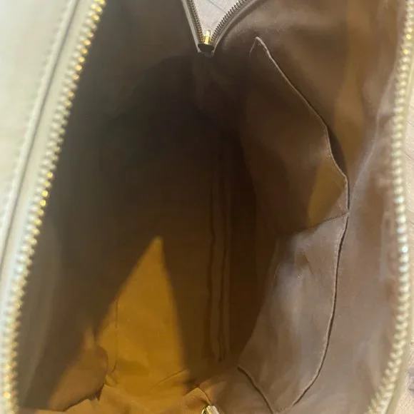 Coach Beige and White Backpack - Picture 4 of 11